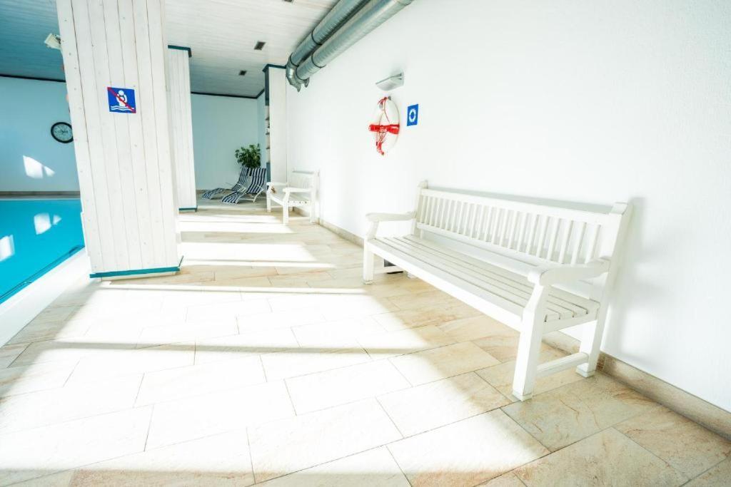 Appartement Doris Mit Hallenbad Und Sauna By Monicare Seefeld in Tirol Exterior photo